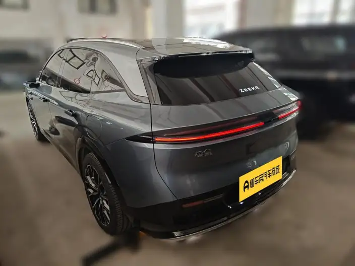 ZEEKR 7X 2025 Model 75kWh Rear Drive Smart Driving Edition – фото 4