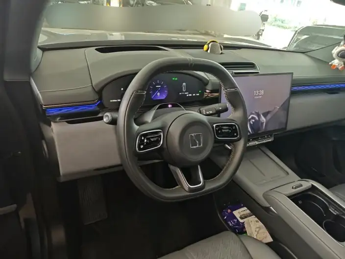 ZEEKR 7X 2025 Model 75kWh Rear Drive Smart Driving Edition – фото 7