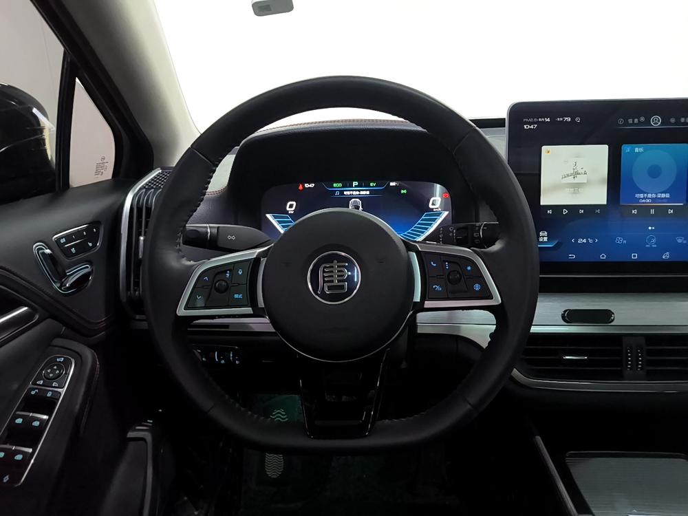 BYD Tang DM Модель 2018 года DM 2.0T постоянный полный привод Smart Connect Innovative 7 seat National V – фото 16