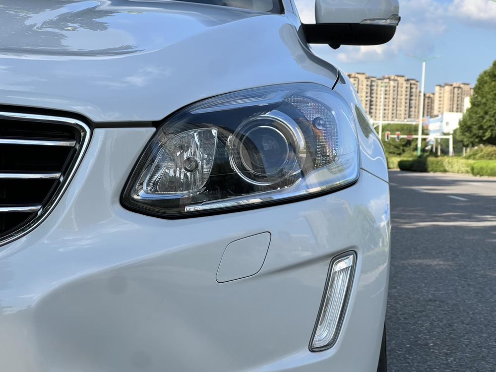 Volvo XC60 2017 модификация T5 Zhixing L Class Edition – фото 6