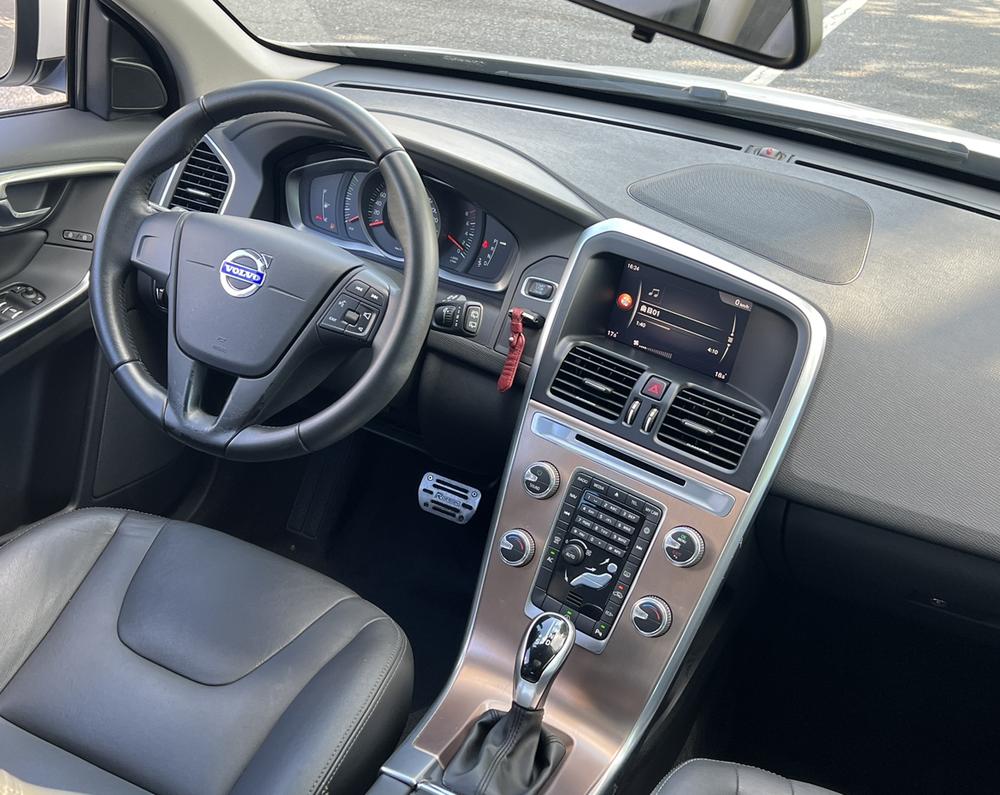 Volvo XC60 2017 модификация T5 Zhixing L Class Edition – фото 14