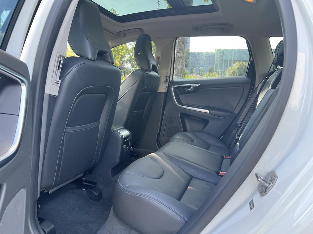 Volvo XC60 2017 модификация T5 Zhixing L Class Edition – фото 16