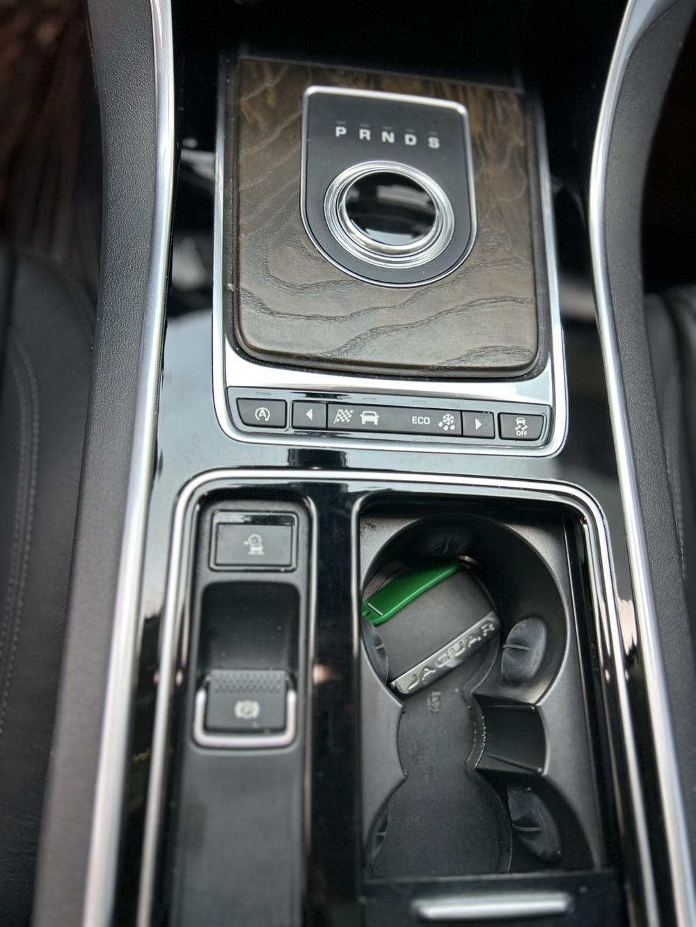 Jaguar XFL 2017 XFL 2.0T 240PS Luxury – фото 14