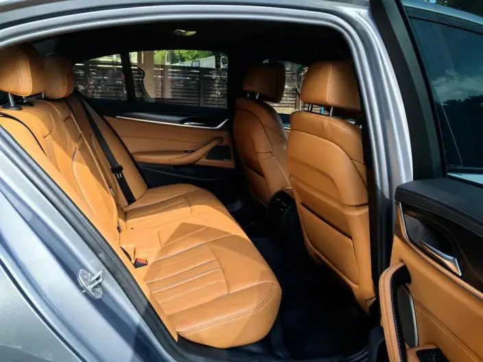 BMW 5 Series Imported 2022 Model Facelift II 530i Fashion edition M Sports Set – фото 9