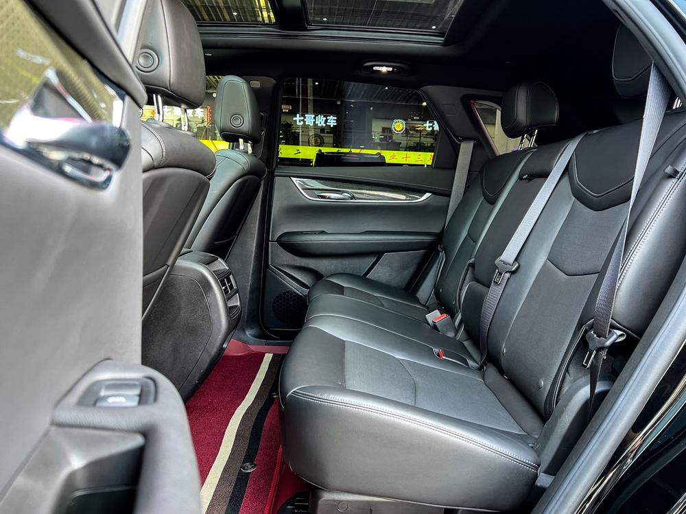 Cadillac XT5 2022 2.0T 4WD Luxury Hummingbird Edition – фото 16