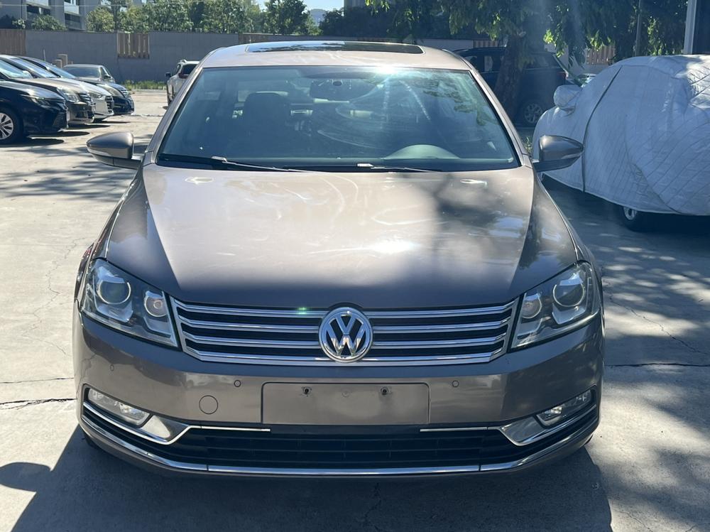 Volkswagen Magotan 2015 модификация комплектация 1.8TSI Luxury – фото 2