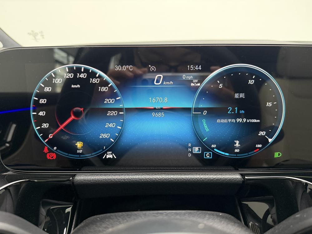 Mercedes-Benz GLA 2023 GLA 220 – фото 15