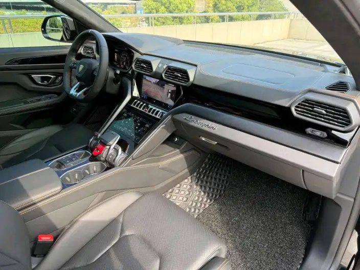 Urus 2021 Model 4.0T V8 – фото 8
