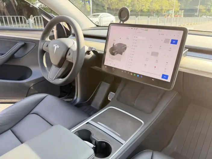 Model Y 2022 Model Facelift Rear-wheel drive version – фото 10