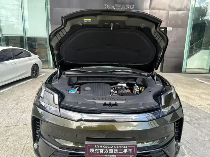 Lynk & Co 08 EM-P 2026 Model 210 4WD Performance Ultra H7 – фото 8