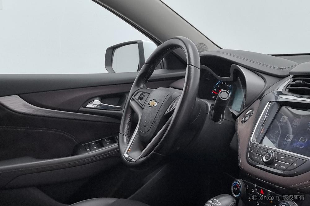 Chevrolet Malibu 2017 1.5T Automatic Luxury – фото 16