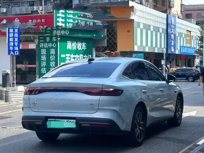 QinL DM 2026 Model DM-i 128KM Leading Model