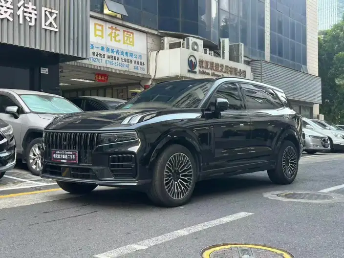 Lynk & Co 09 2026 Model 2.0T 4WD Tiggo Edition Ultra – фото 1