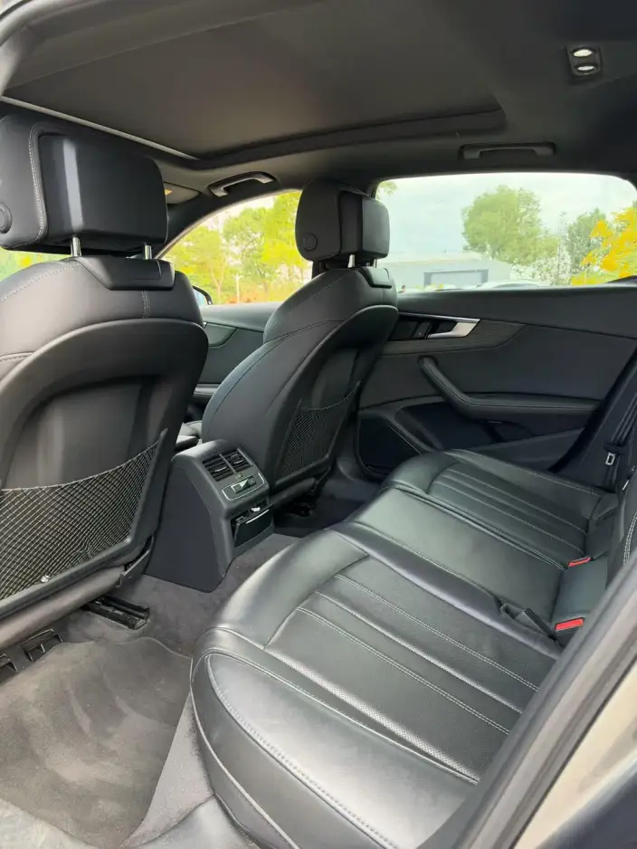 Audi A4 L 2023 Model 40 TFSI Luxury Dynamic Model – фото 8