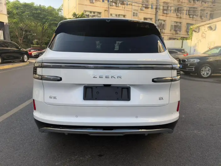 ZEEKR 8X 2026 Model 55kWh Ultra – фото 5