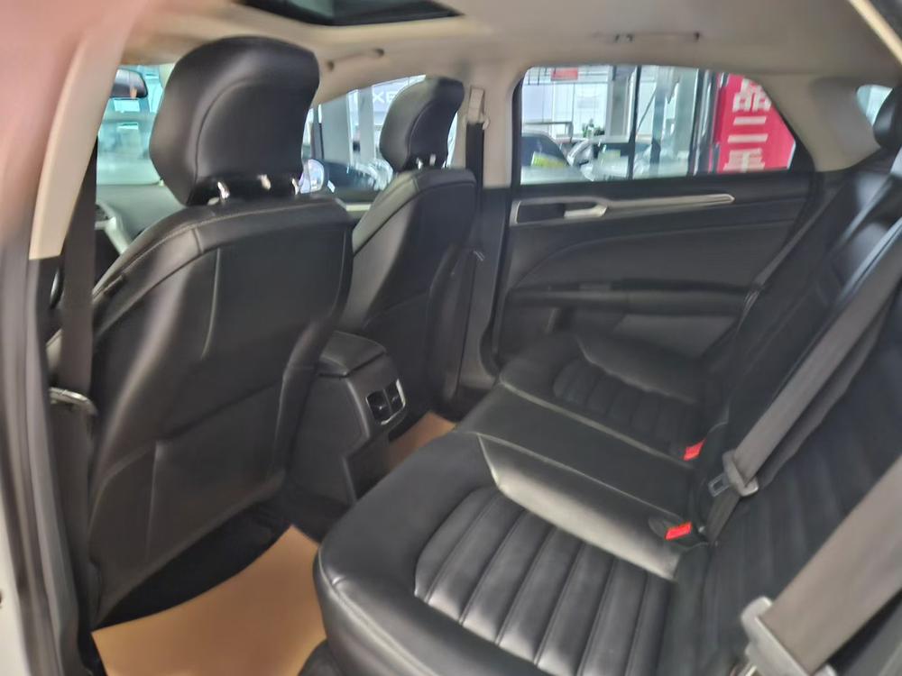 Ford Mondeo 2020 EcoBoost 180 Fashion – фото 11