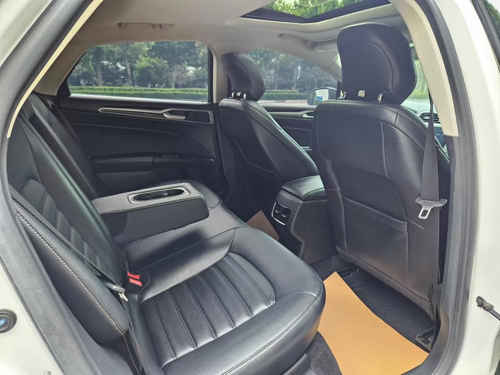 Ford Mondeo 2020 EcoBoost 180 Fashion – фото 13
