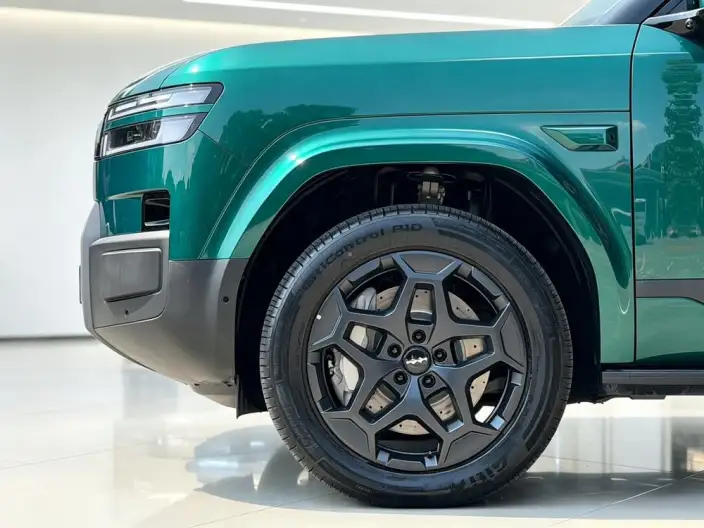Titan 7 PHEV 2025 Model 190KM 4WD Ultra Edition – фото 8