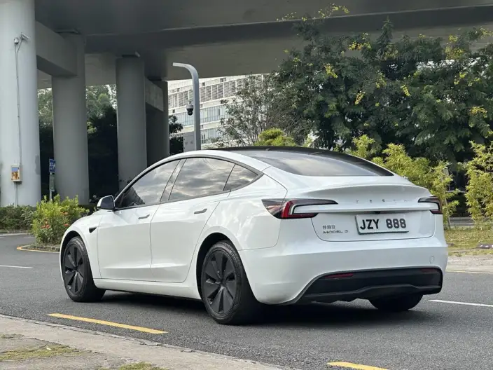 Model 3 2025 Model Rear-wheel drive version – фото 5