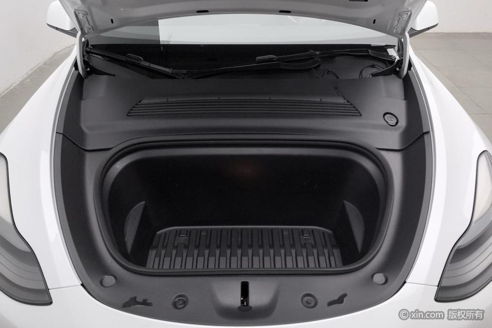 Tesla Model Y 2021 Performance AWD – фото 23