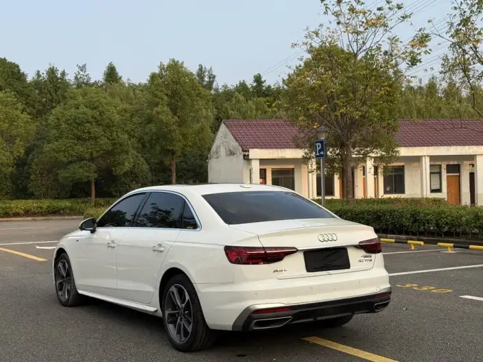 Audi A4 L 2024 Model 40 TFSI Fashion Dynamic Model – фото 5