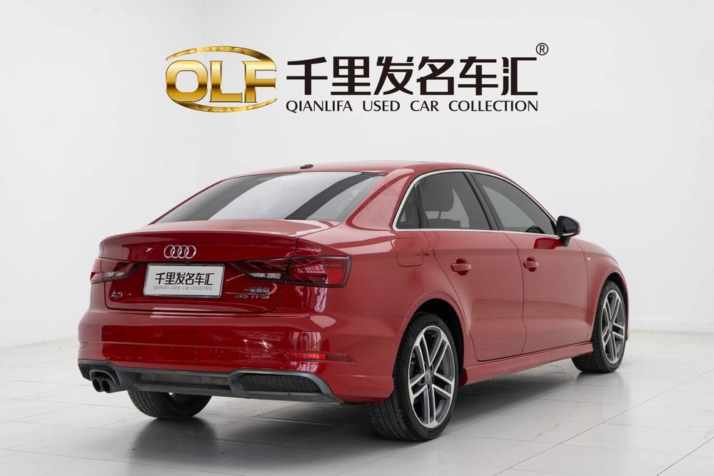 Audi A3 2018 30th Anniversary Limousine 35 TFSI Sport – фото 7