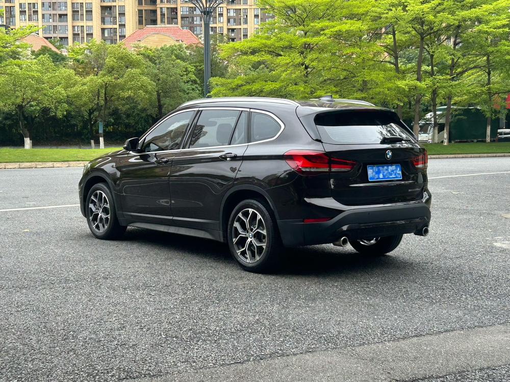 BMW X1 2020 sDrive25Li Leader – фото 4