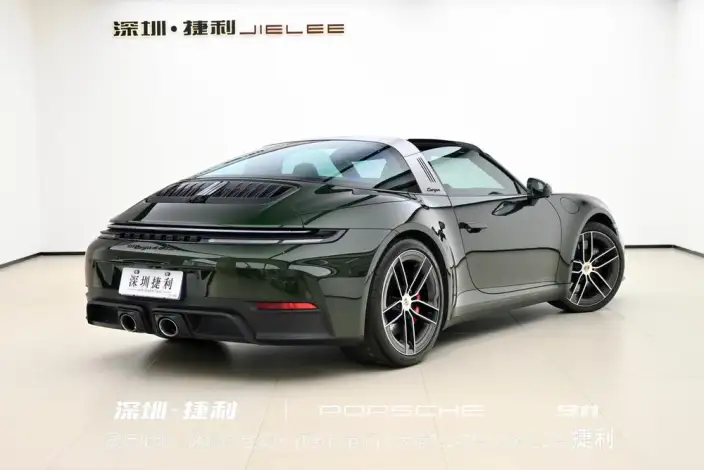 PORSCHE 911 2026 Model Targa 4 GTS 3.6T
