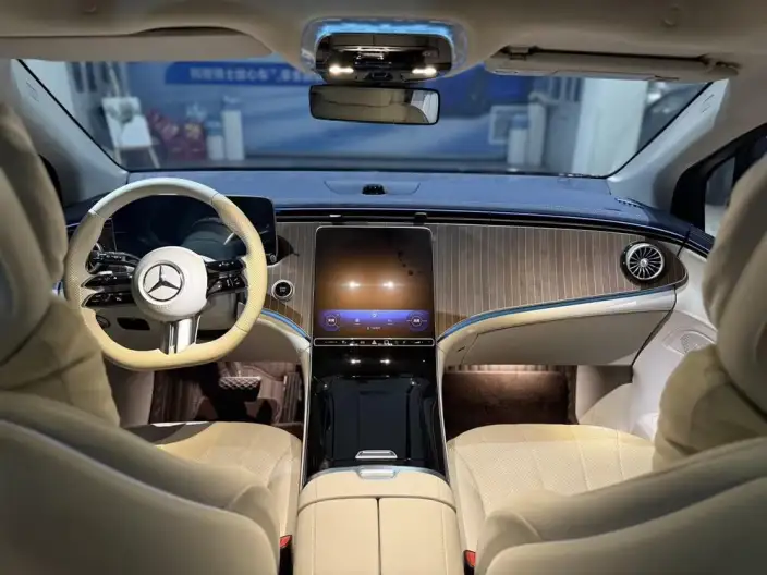 Mercedes-Benz EQE SUV 2024 Model EQE SUV 350 4MATIC Pioneer Edition – фото 7