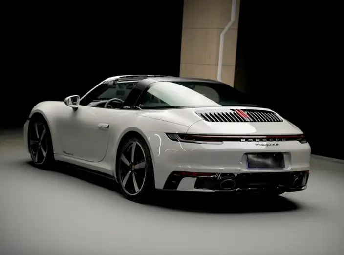 PORSCHE 911 2022 Model Targa 4 3.0T