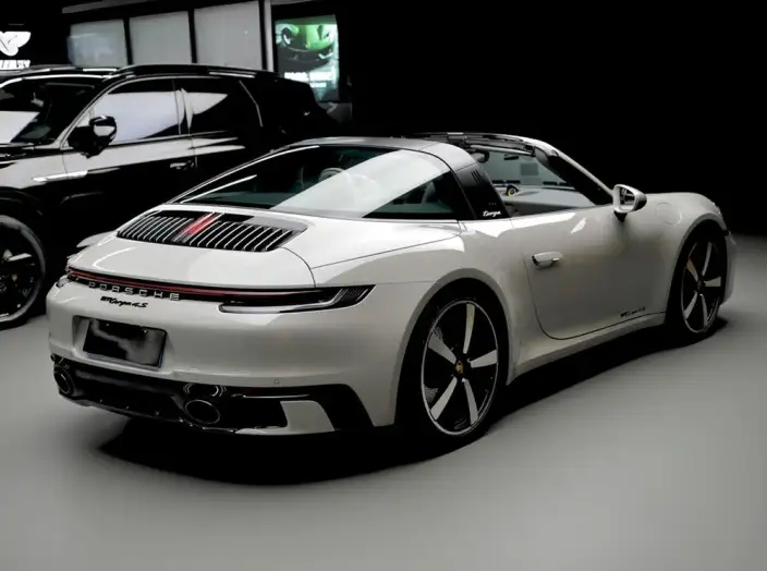 PORSCHE 911 2022 Model Targa 4 3.0T – фото 6