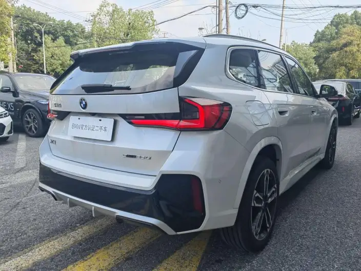 BMW X1 2025 Model sDrive25Li X Design Set – фото 5