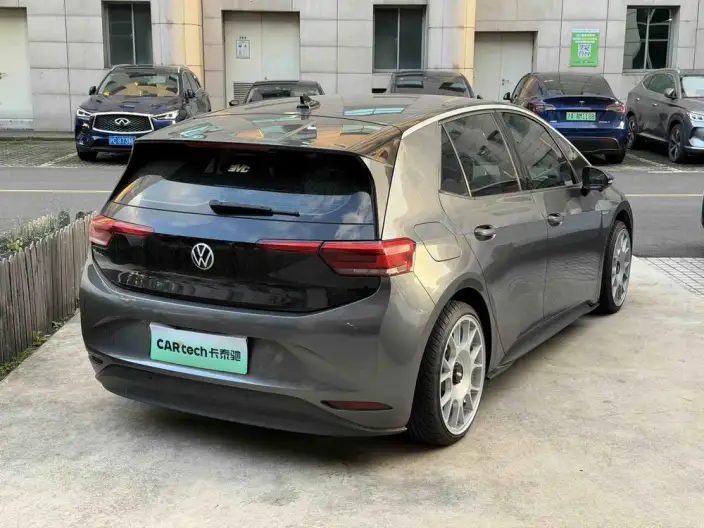Volkswagen ID.3 2023 Model Pure Smart Edition – фото 4