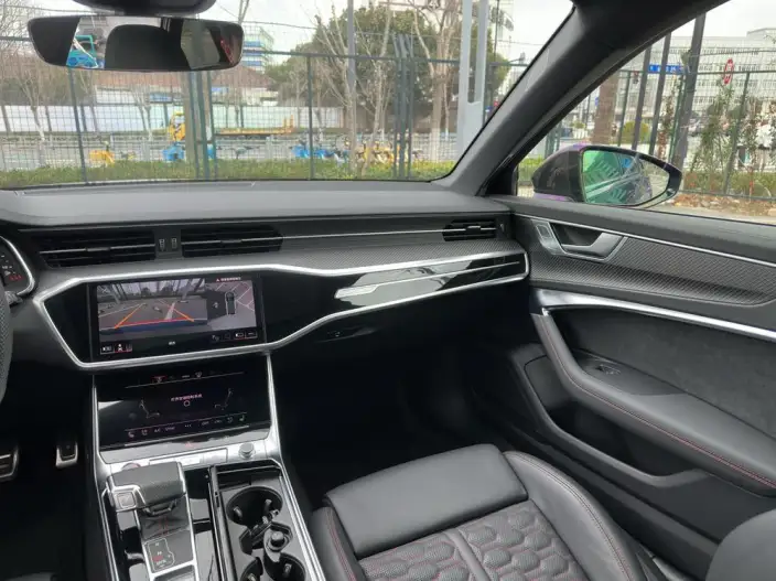 Audi RS 6 2024 Model RS 6 4.0T Avant Performance – фото 10