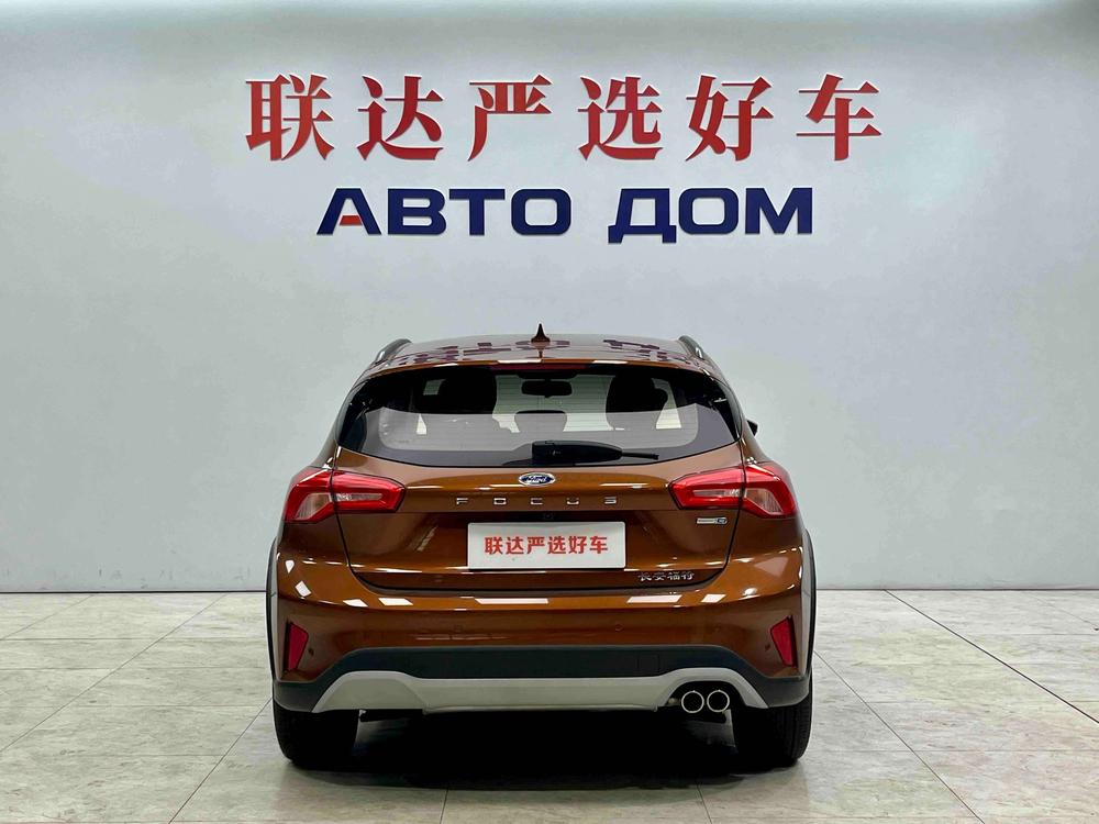 Ford Focus Active 2021 EcoBoost 180 Automatic Trendy – фото 5