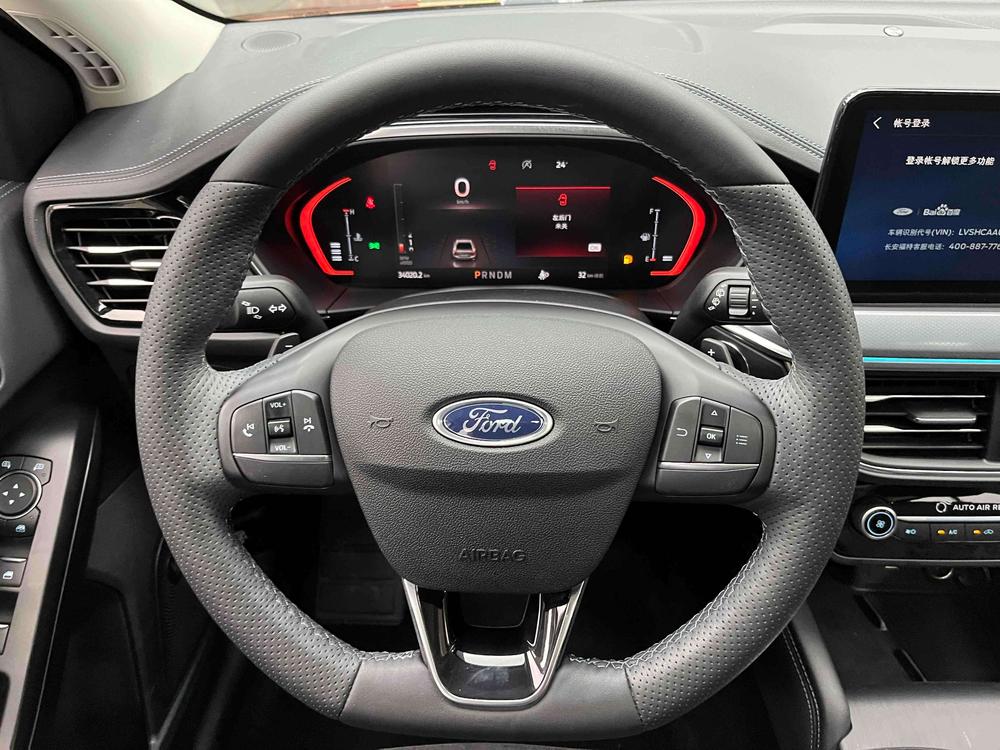 Ford Focus Active 2021 EcoBoost 180 Automatic Trendy – фото 18