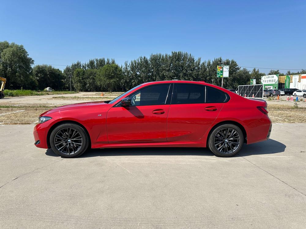 BMW 3 Series 2023 330i M Sport Obsidian Package – фото 4