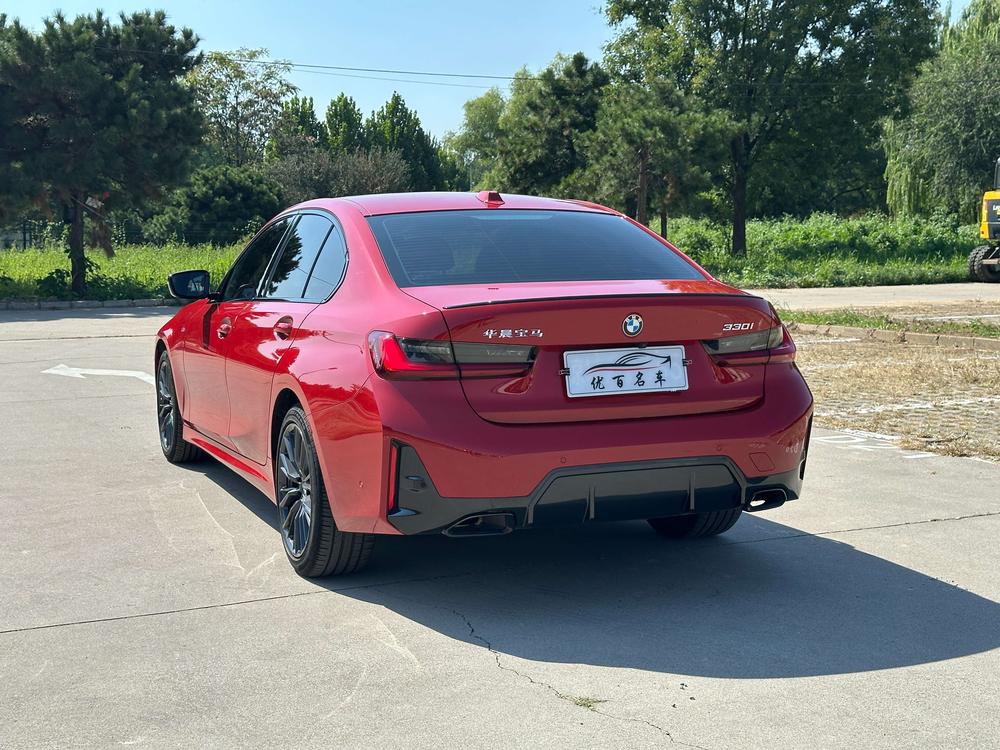 BMW 3 Series 2023 330i M Sport Obsidian Package – фото 5