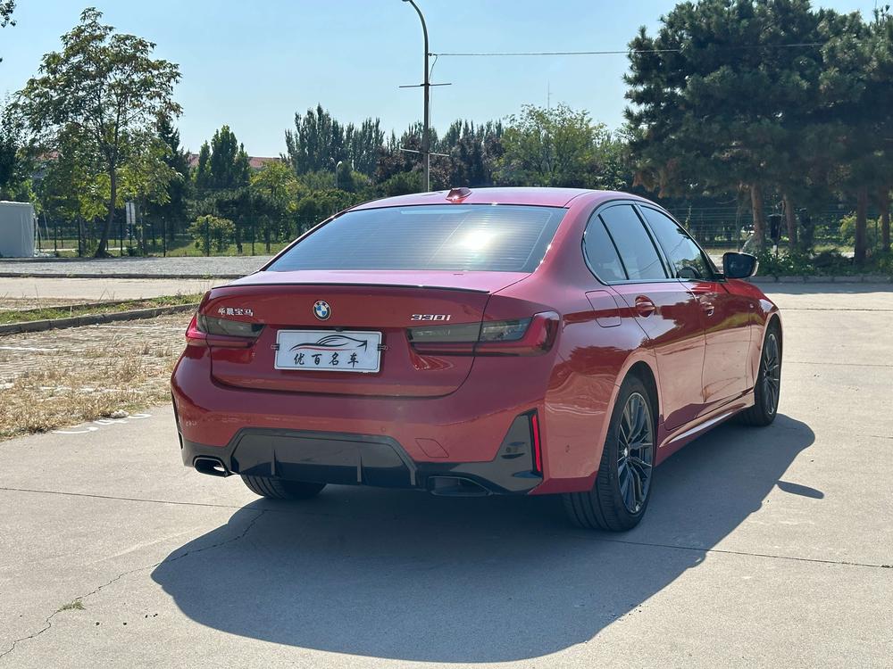 BMW 3 Series 2023 330i M Sport Obsidian Package – фото 7