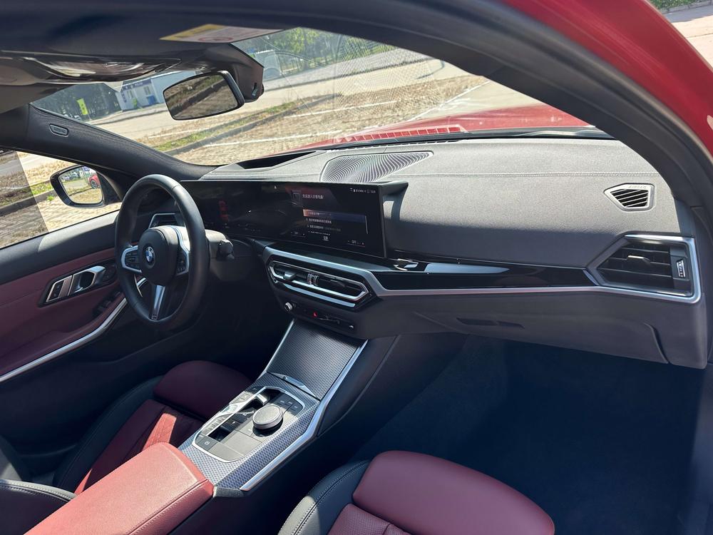 BMW 3 Series 2023 330i M Sport Obsidian Package – фото 19