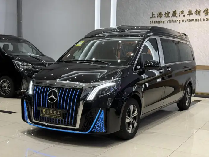 Viano 2024 Model 2.0T Business Edition 7 seat – фото 1