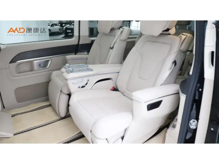 Mercedes-Benz V-Class 2024 Model V 300 L Long wheelbase Deluxe Edition – фото 7