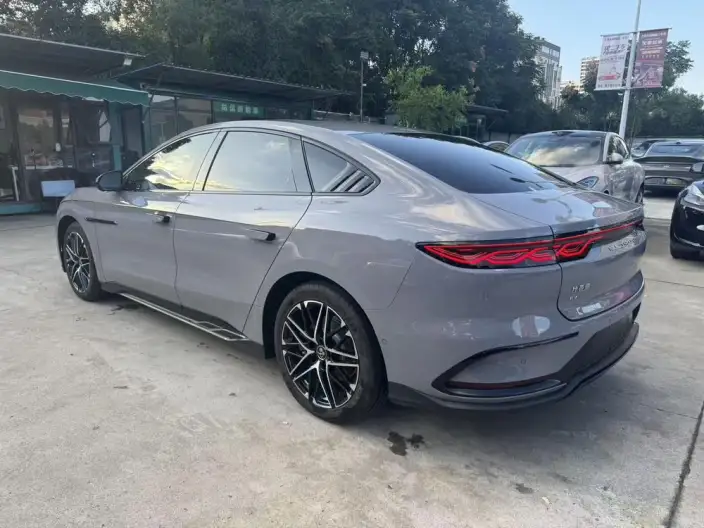 BYD Han EV 2025 Model 605KM Noble Model