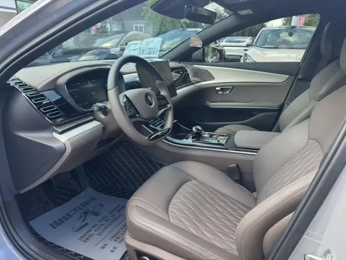 BYD Han EV 2025 Model 605KM Noble Model – фото 8
