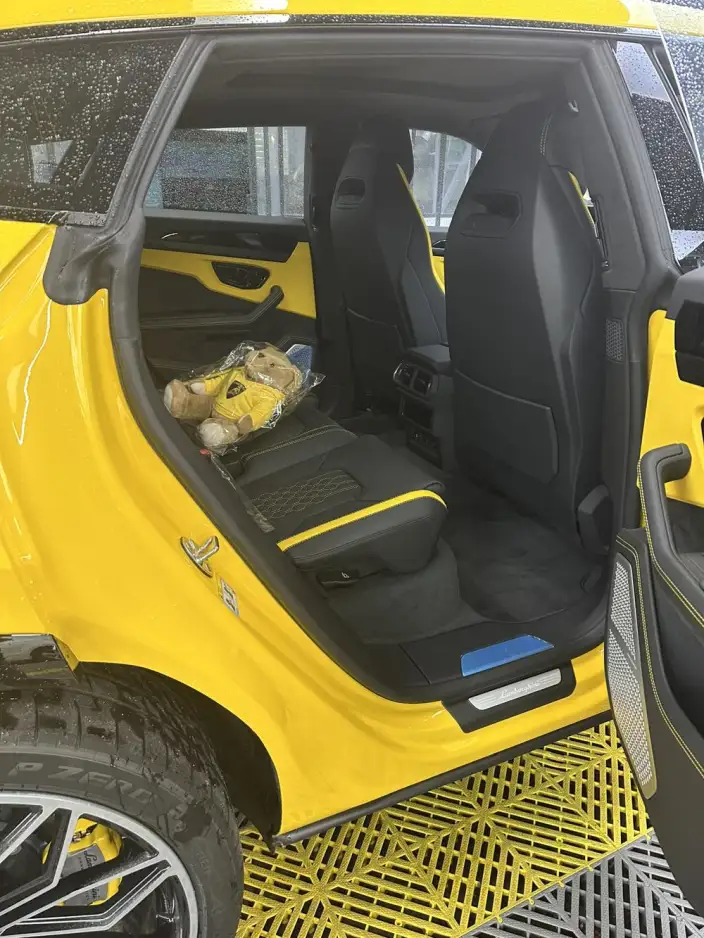 Urus SE 2025 Model 4.0T Standard Model – фото 7