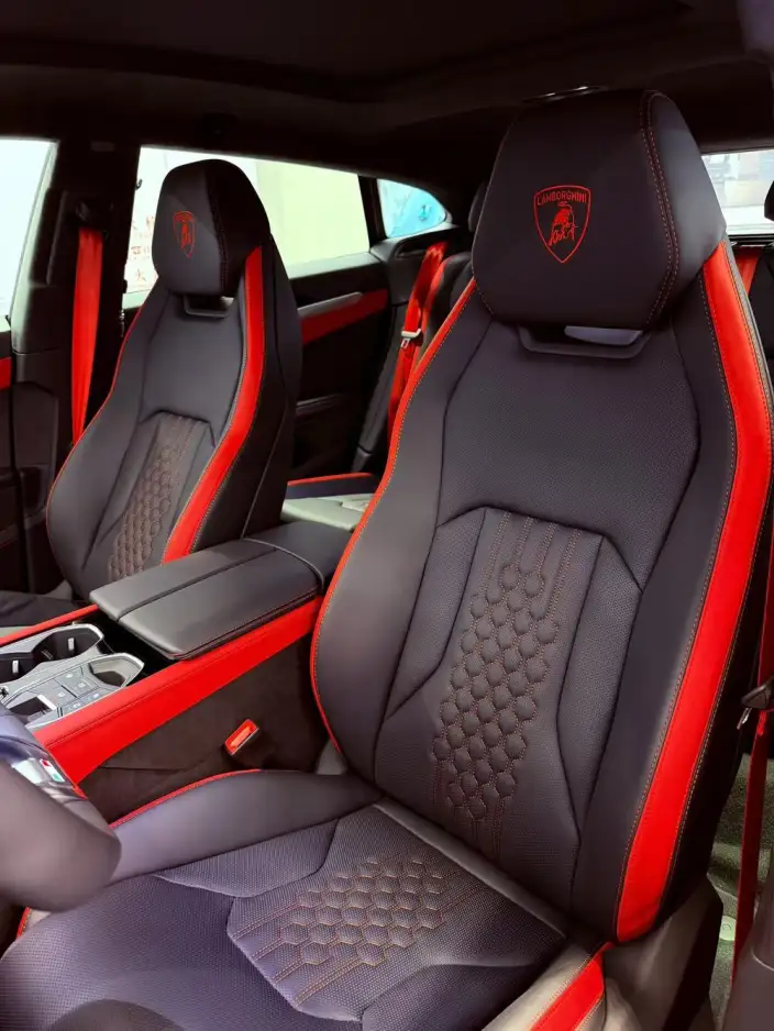 Urus SE 2025 Model 4.0T Standard Model – фото 9