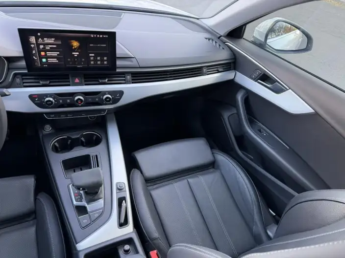 Audi A4 L 2020 Model 40 TFSI Fashion Dynamic Model – фото 8