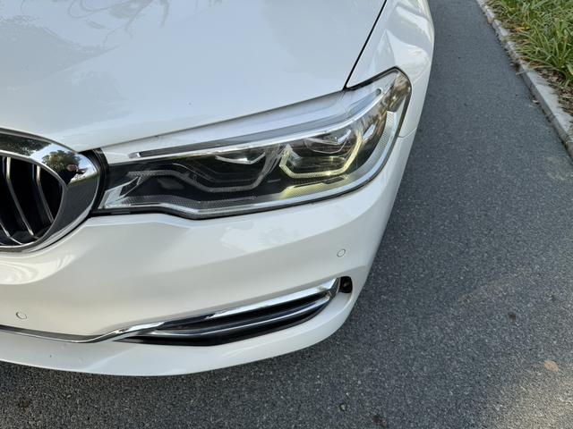 BMW 5 Series PHEV Модель 2019 года 530Le Luxury Set – фото 4
