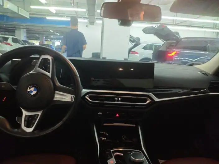 BMW 3 Series 2023 Model 320Li M Sports Set – фото 6