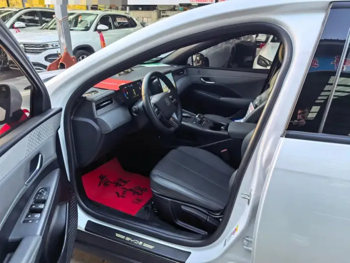 BYD Qin PLUS DM 2025 Model Smart Driving Edition DM-i 55KM Leading Model – фото 8